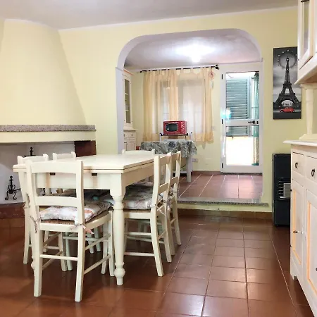 Maris Holiday home Orosei